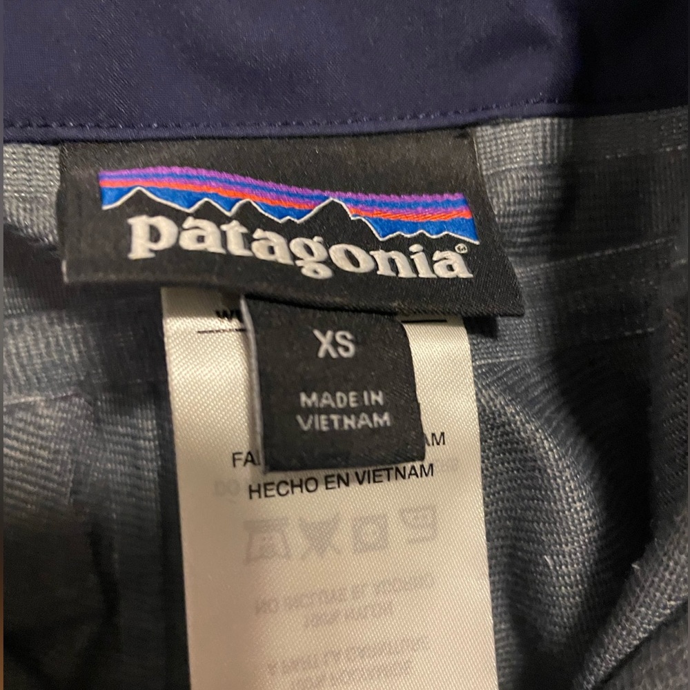 Patagonia Ski Pants - Picture 2 of 6